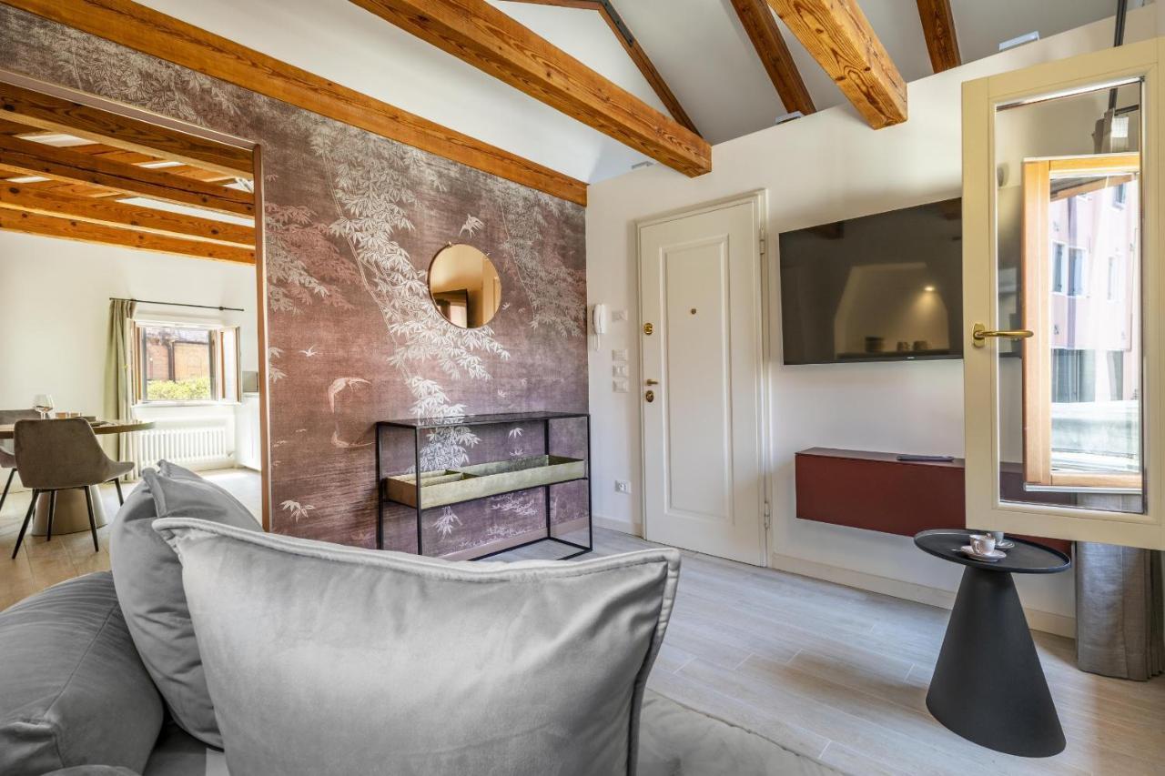 Ca' San Carlo Residence By Wonderful Italy Венеция Экстерьер фото