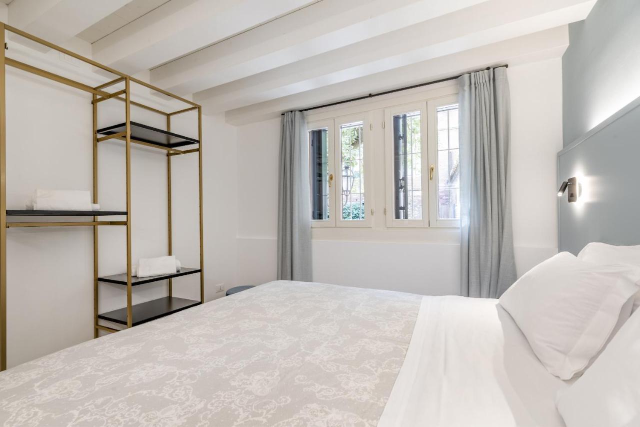 Ca' San Carlo Residence By Wonderful Italy Венеция Экстерьер фото